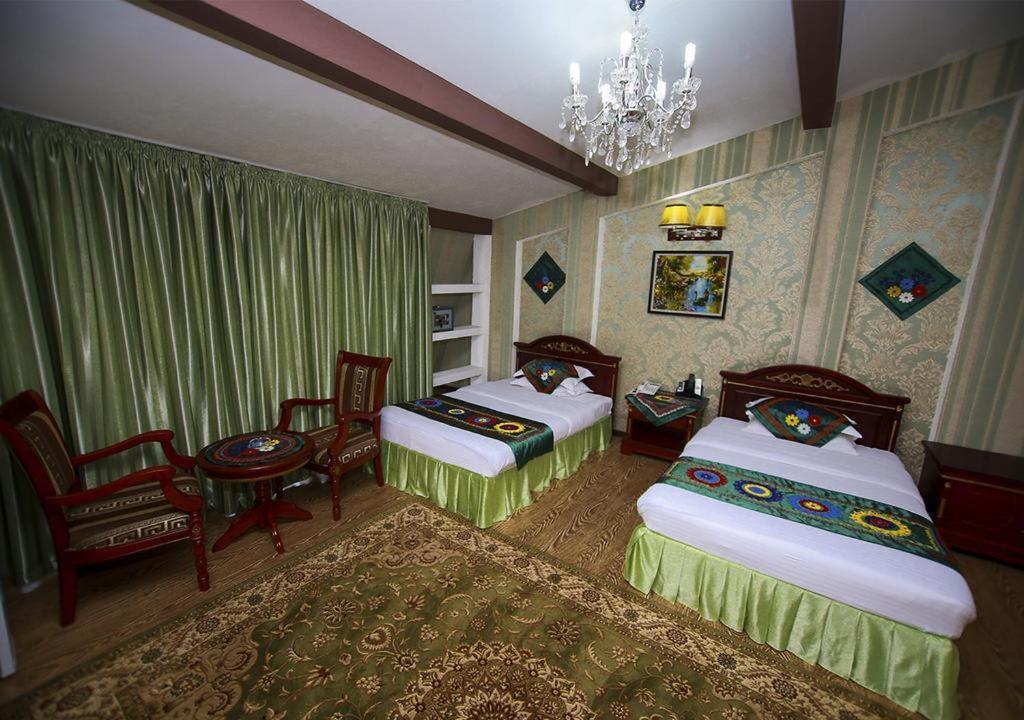 Oriyo Dushanbe Hotel エクステリア 写真