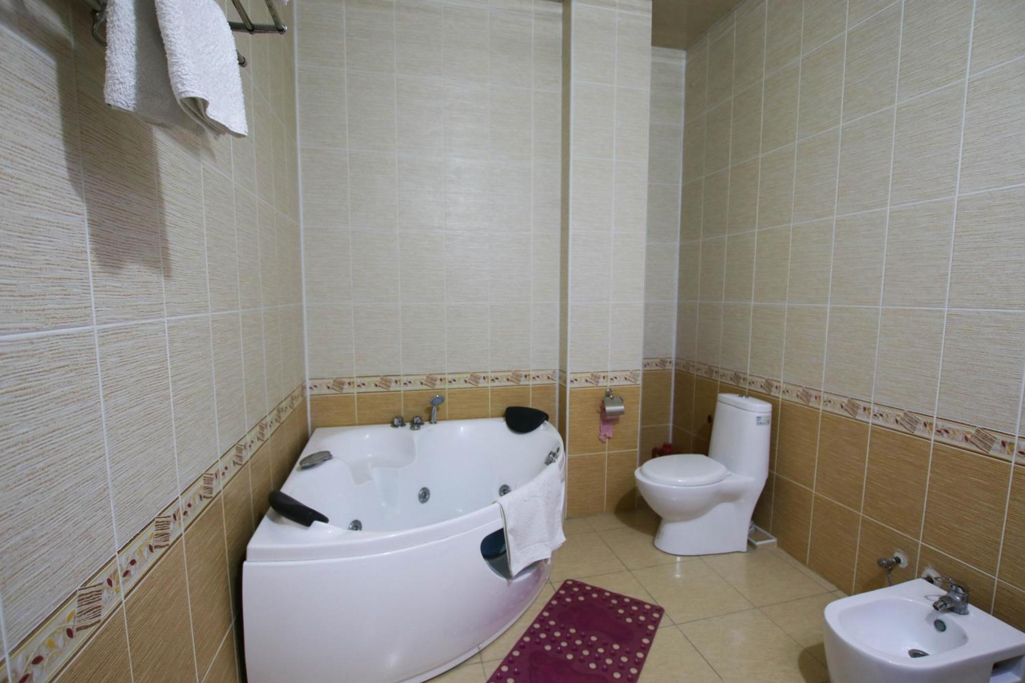 Oriyo Dushanbe Hotel エクステリア 写真