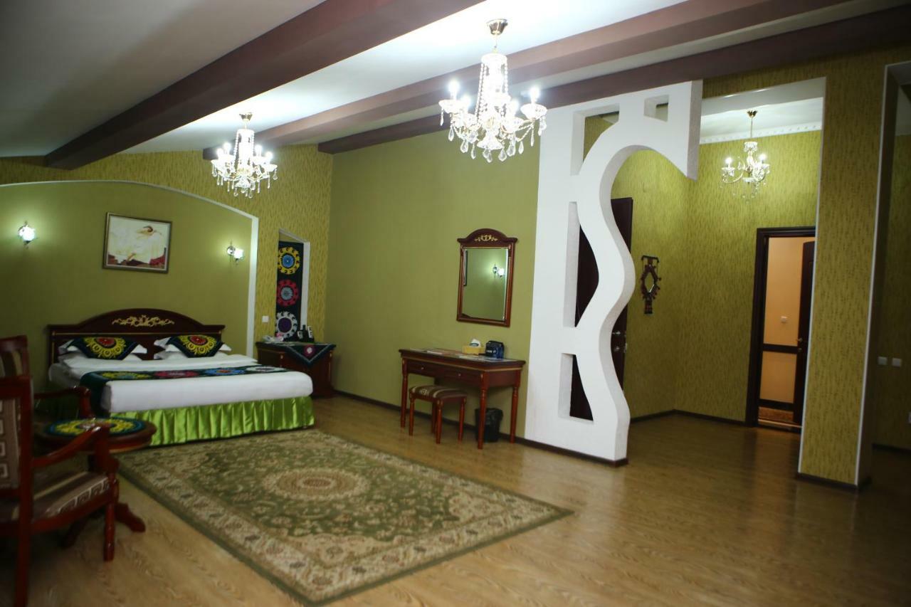 Oriyo Dushanbe Hotel エクステリア 写真