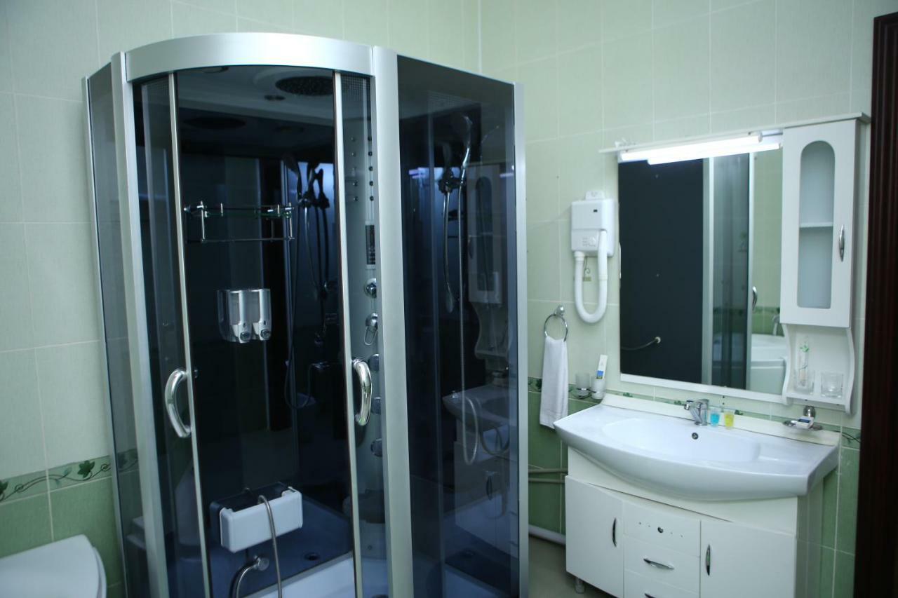 Oriyo Dushanbe Hotel エクステリア 写真